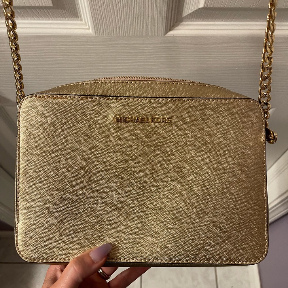 Gold Michael Kors Crossbody